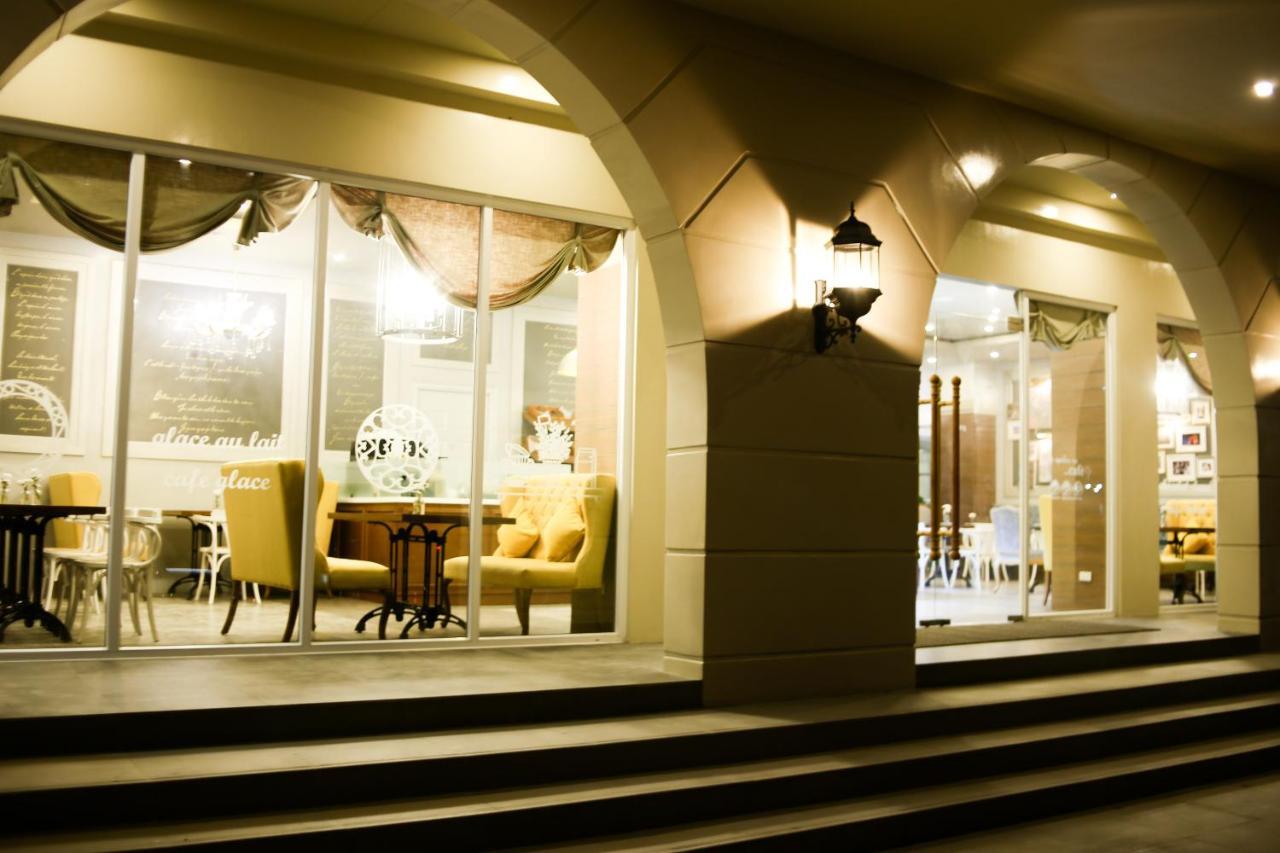 Hotel Carlito Tagaytay Tagaytay City Екстериор снимка