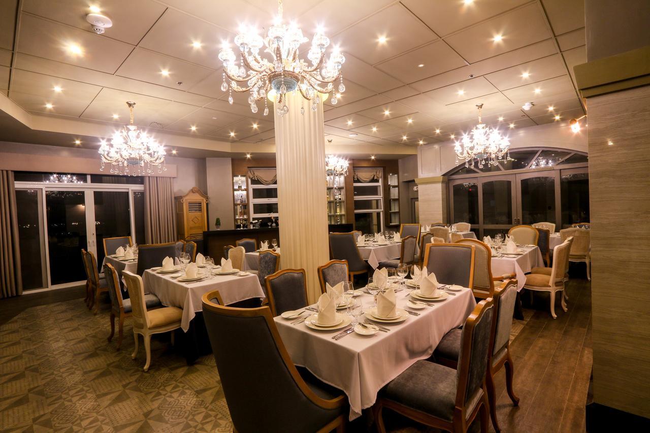 Hotel Carlito Tagaytay Tagaytay City Екстериор снимка