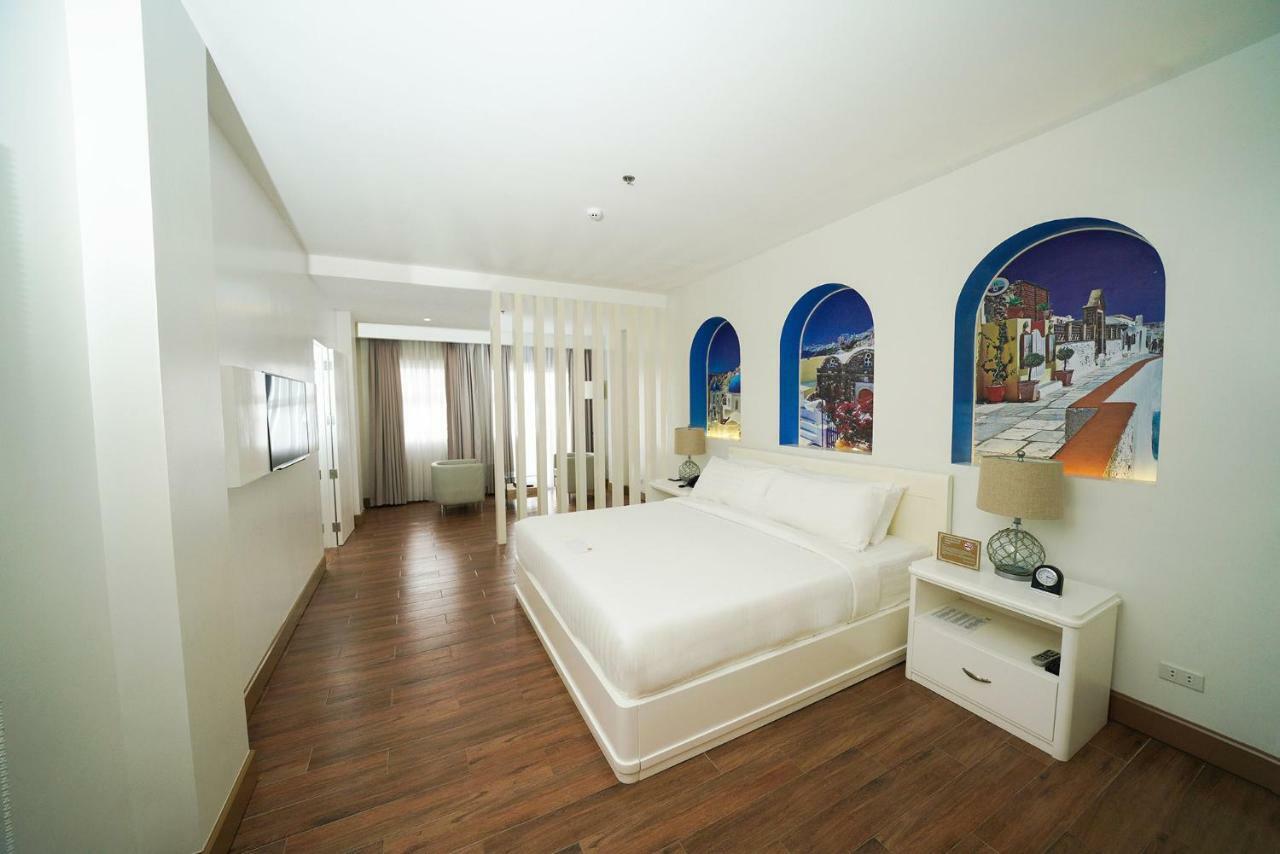 Hotel Carlito Tagaytay Tagaytay City Екстериор снимка