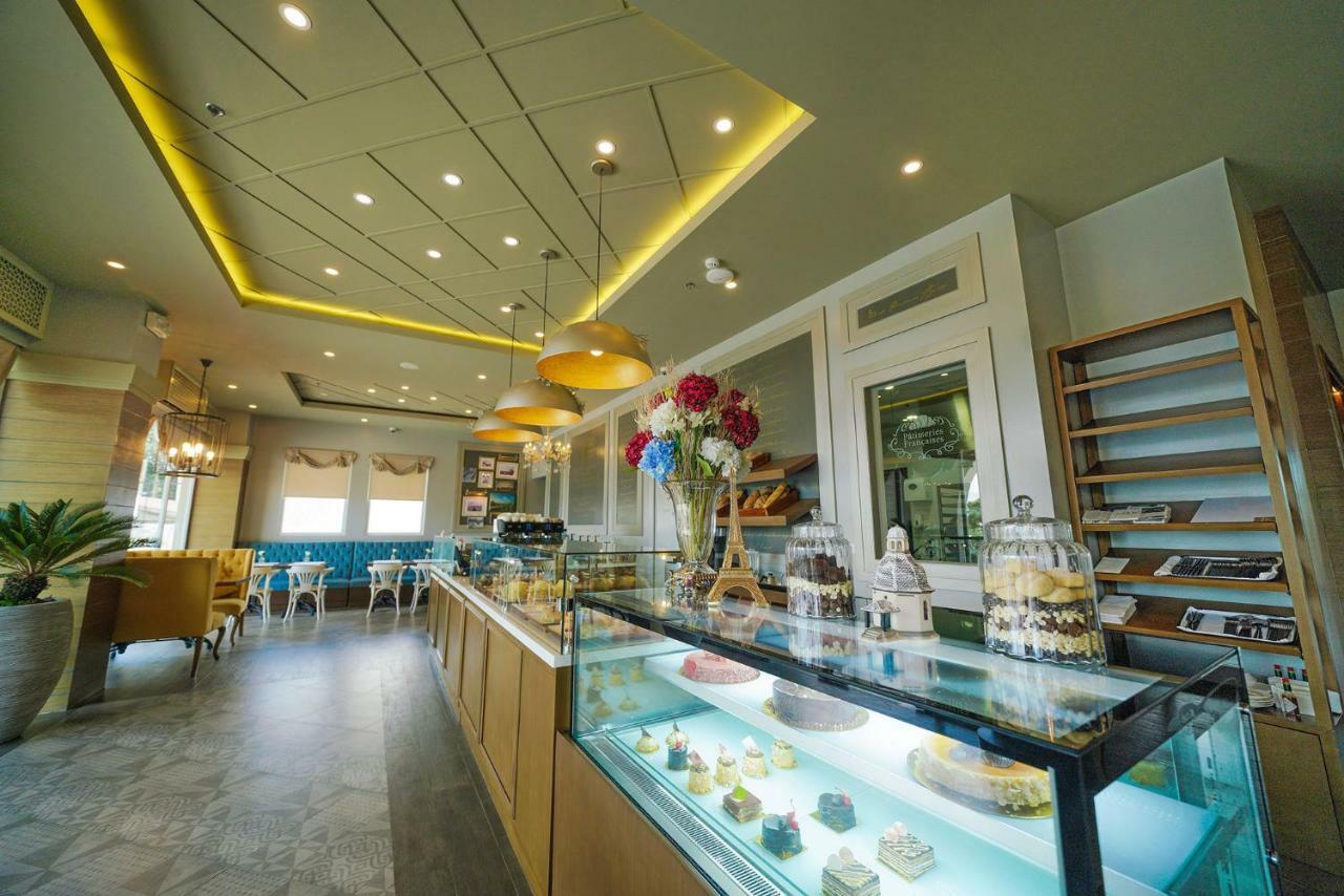 Hotel Carlito Tagaytay Tagaytay City Екстериор снимка