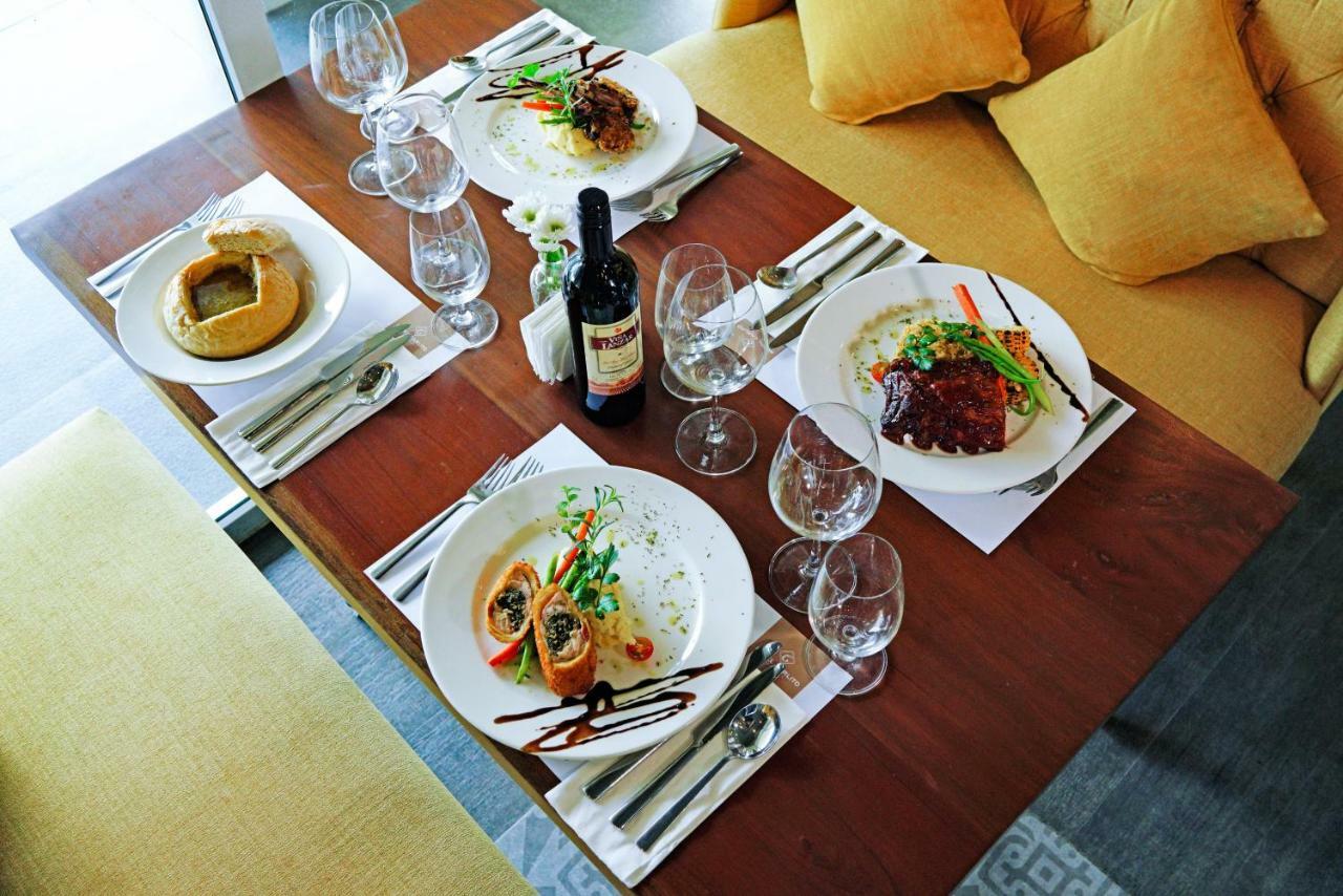 Hotel Carlito Tagaytay Tagaytay City Екстериор снимка